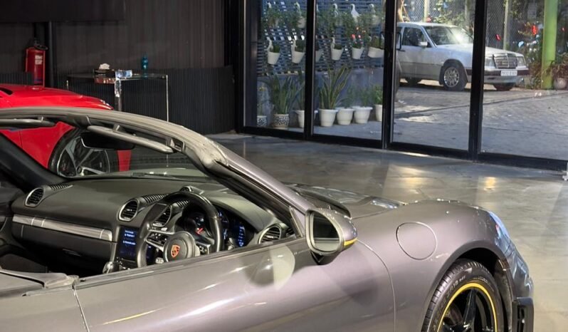 
								Porsche 718 Boxster — Agate Grey Metallic full									