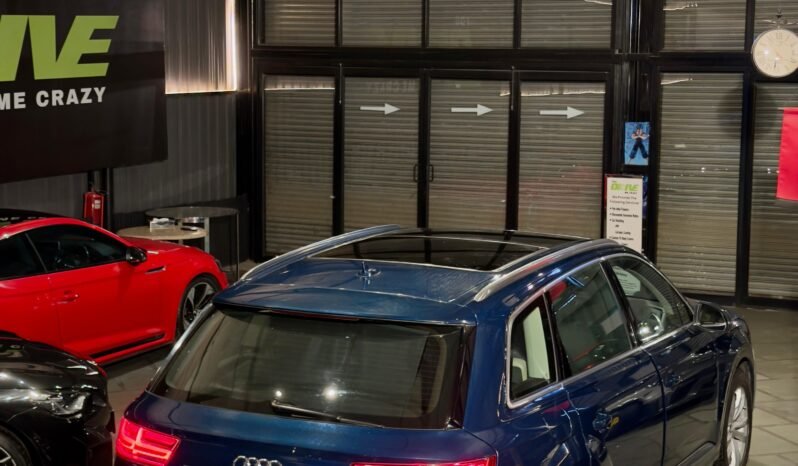 
								Audi Q7 45 TDI Quattro full									