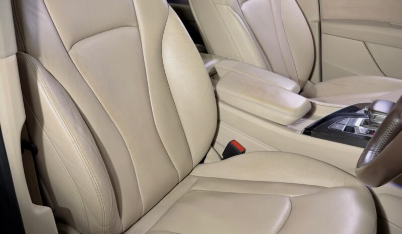 
								Audi Q7 45 TDI Quattro full									