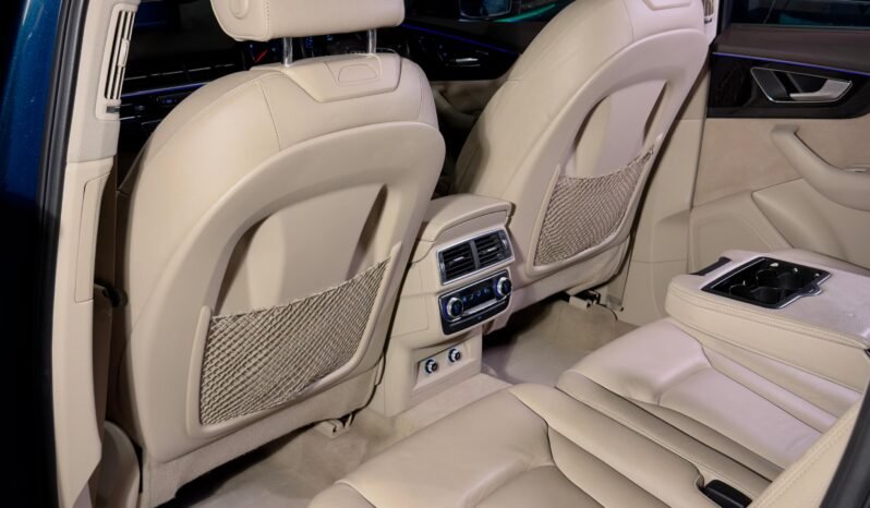 
								Audi Q7 45 TDI Quattro full									
