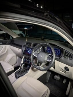 
										Volkswagen Tiguan 2.0 TSI Elegance 4Motion full									