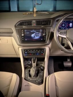 Volkswagen Tiguan 2.0 TSI Elegance 4Motion