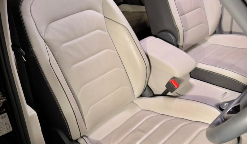 
								Volkswagen Tiguan 2.0 TSI Elegance 4Motion full									