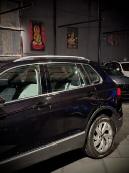 
										Volkswagen Tiguan 2.0 TSI Elegance 4Motion full									