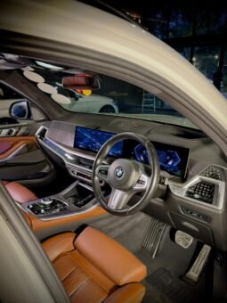 
										BMW X5 xDrive40i M Sport LCI X-Line full									