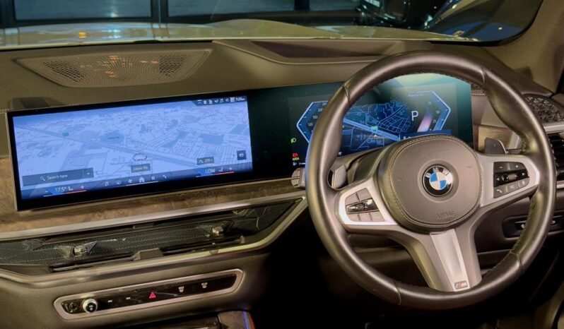 
								BMW X5 xDrive40i M Sport LCI X-Line full									