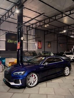 
										Audi RS5 Coupe — Narava Blue Metallic full									
