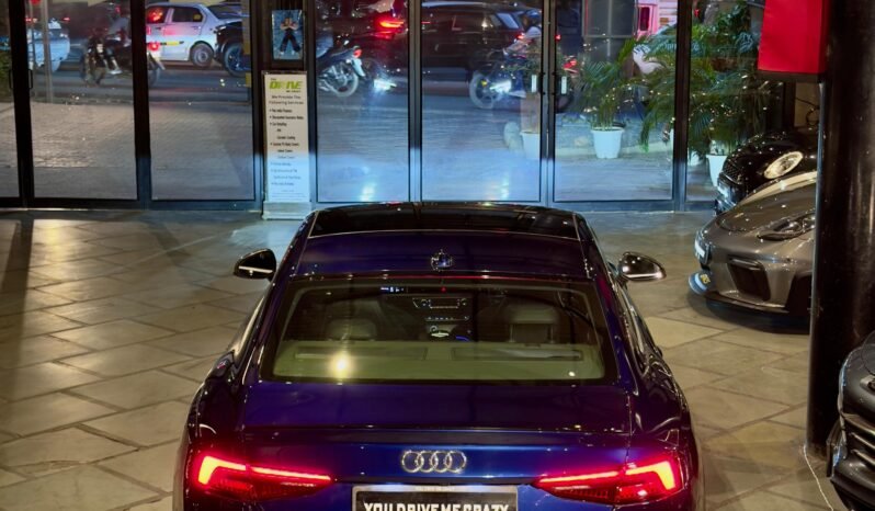 
								Audi RS5 Coupe — Narava Blue Metallic full									