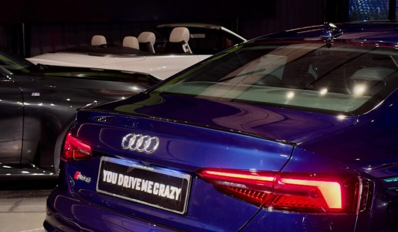
								Audi RS5 Coupe — Narava Blue Metallic full									