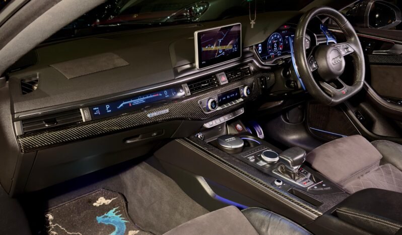 
								Audi RS5 Coupe — Narava Blue Metallic full									