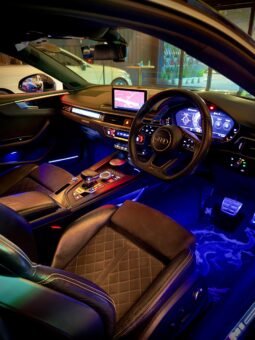 
										Audi RS5 Coupe — Narava Blue Metallic full									