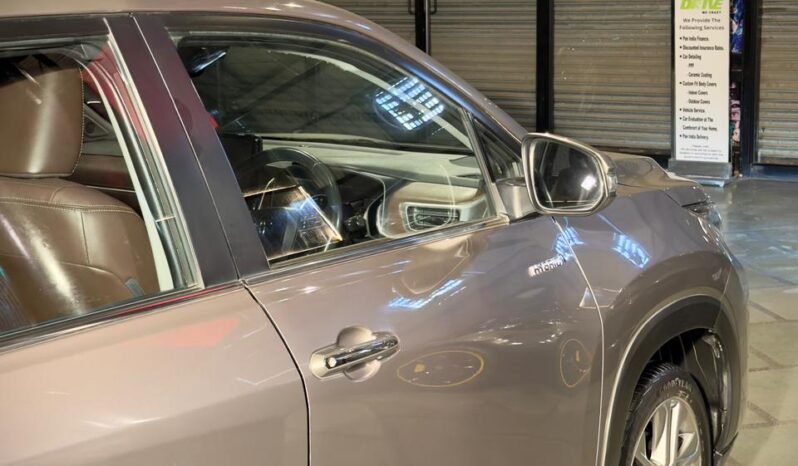 
								Toyota Innova Hycross ZX (O) Hybrid AT 6-Seater full									