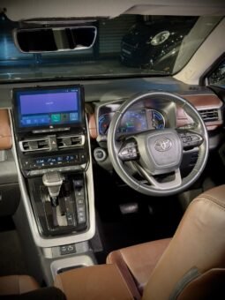 
										Toyota Innova Hycross ZX (O) Hybrid AT 6-Seater full									
