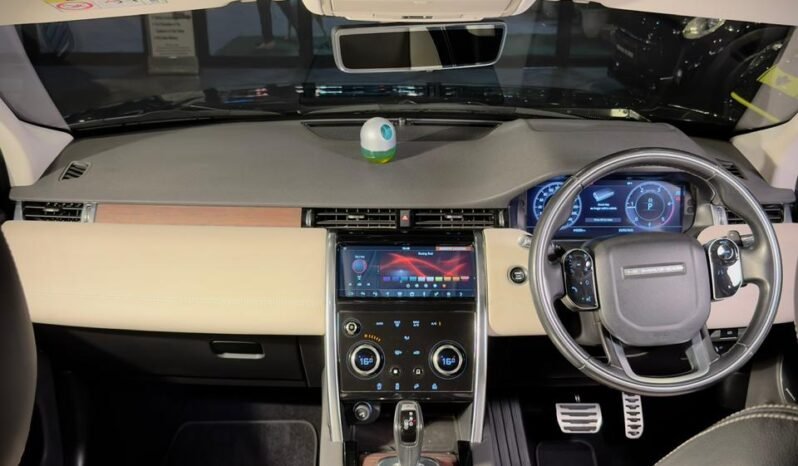 
								Land Rover Discovery Sport Dynamic SE Diesel full									