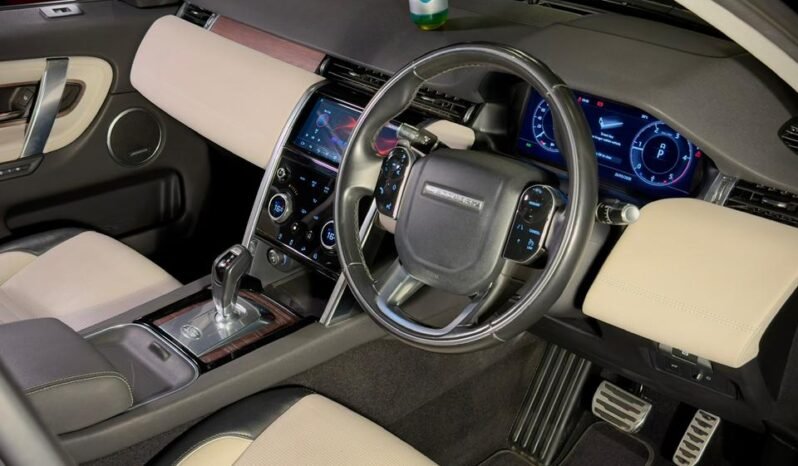 
								Land Rover Discovery Sport Dynamic SE Diesel full									