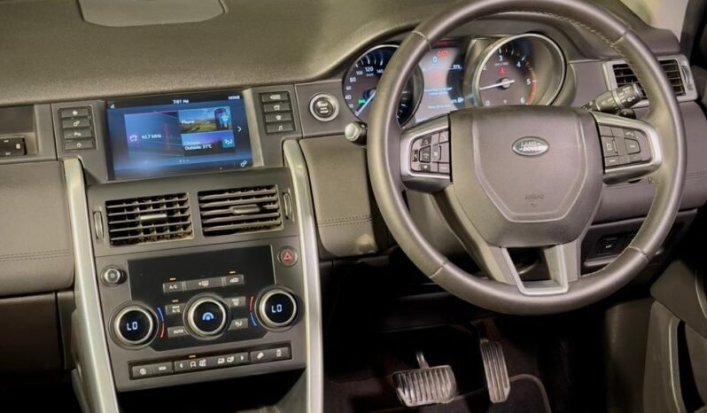 
								Land Rover Discovery Sport SD4 full									