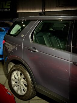 
										Land Rover Discovery Sport SD4 full									