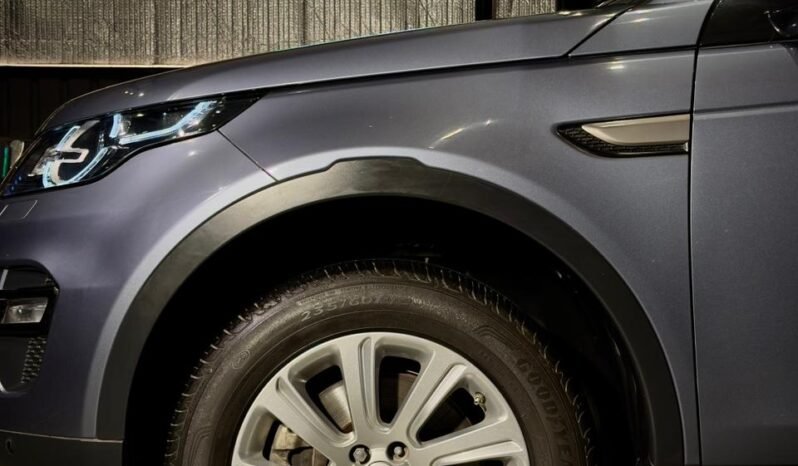 
								Land Rover Discovery Sport SD4 full									