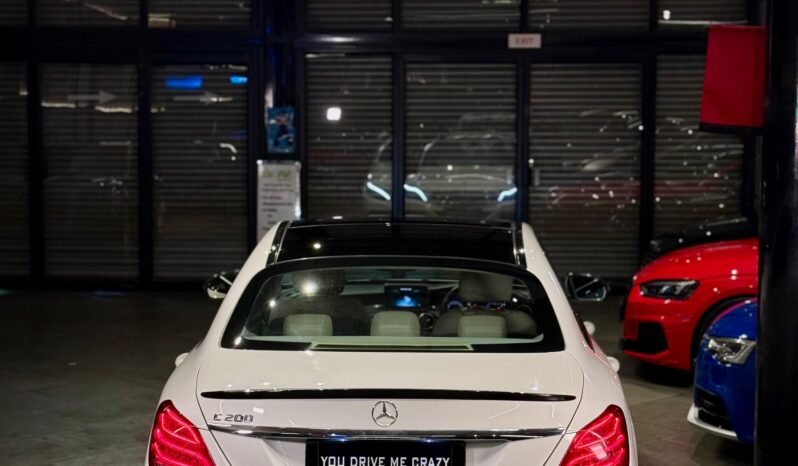 
								Mercedes-Benz C Class CGI C200 Edition C full									