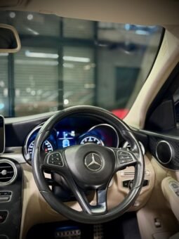 
										Mercedes-Benz C Class CGI C200 Edition C full									