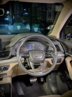 
										Audi Q5 40 TDI Quattro Premium Plus full									