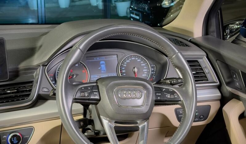 
								Audi Q5 40 TDI Quattro Premium Plus full									
