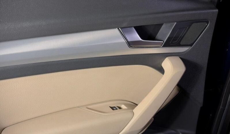 
								Audi Q5 40 TDI Quattro Premium Plus full									