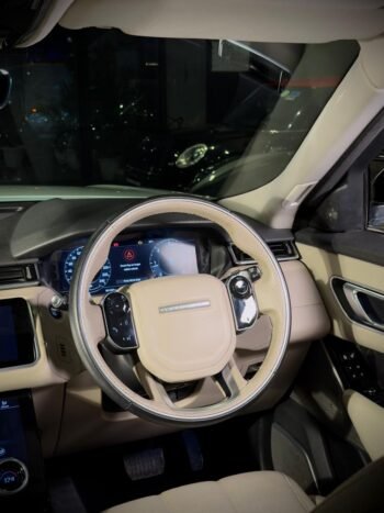 Range Rover Velar CBU Launch Edition AWD