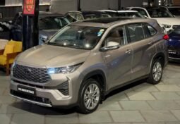 Toyota Innova Hycross ZX(O) Hybrid AT 6-Seater