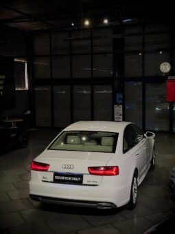 
										Audi A6 35 TFSI S Line Matrix full									