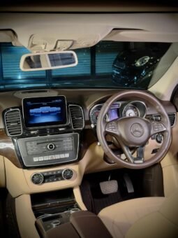 
										Mercedes-Benz GLE 250d 4MATIC full									