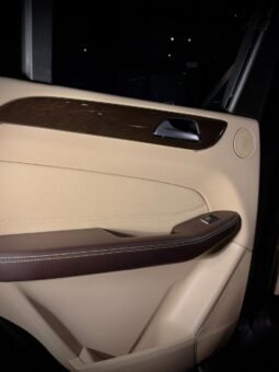 
										Mercedes-Benz GLE 250d 4MATIC full									