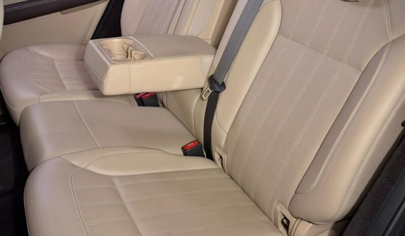
								Mercedes-Benz GLE 250d 4MATIC full									