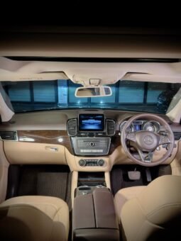 
										Mercedes-Benz GLE 250d 4MATIC full									