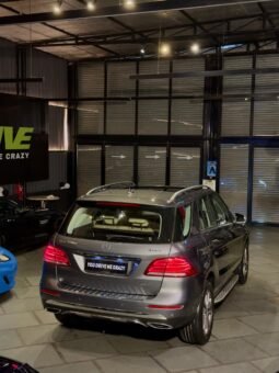 
										Mercedes-Benz GLE 250d 4MATIC full									