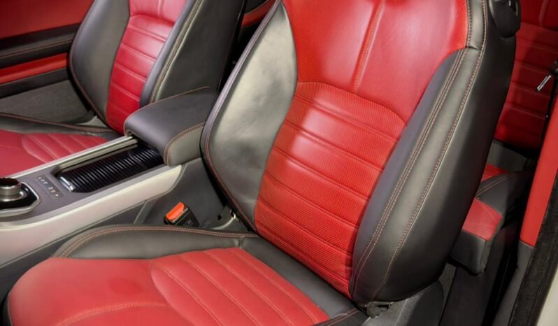 
								Range Rover Evoque Convertible HSE Dynamic full									