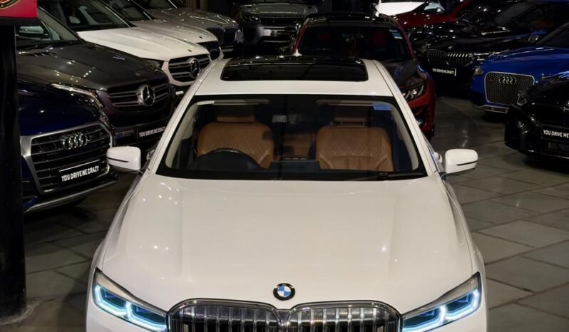 
								BMW 740Li DPE Signature full									