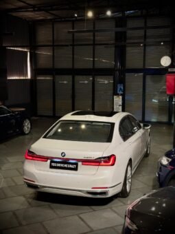 
										BMW 740Li DPE Signature full									