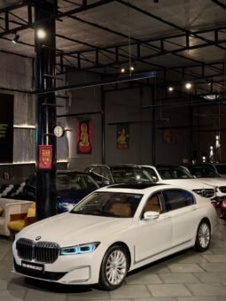 
										BMW 740Li DPE Signature full									