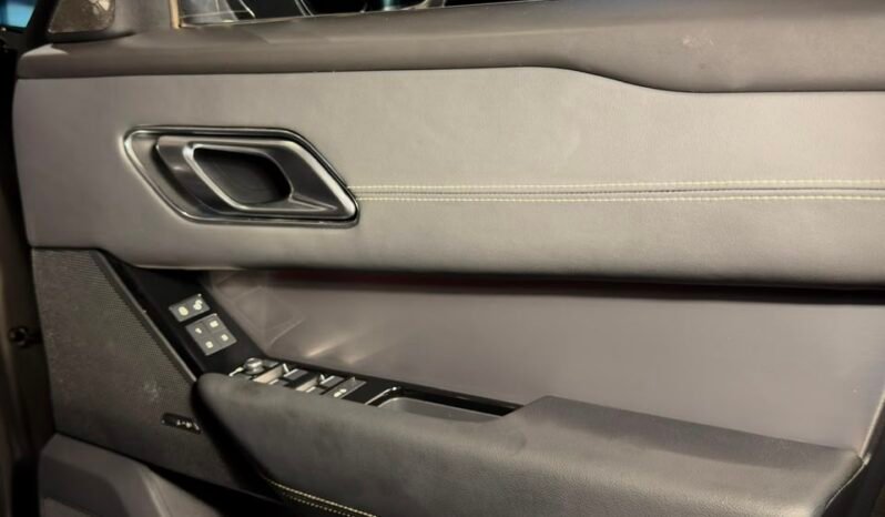 
								2019 Range Rover Velar R-Dynamic S P250 BS6 full									