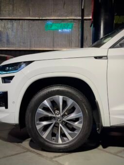 
										2023 Škoda Kodiaq Sportline 2.0 TSI 4×4 DSG full									