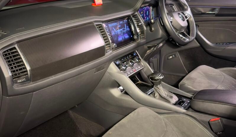 
								2023 Škoda Kodiaq Sportline 2.0 TSI 4×4 DSG full									