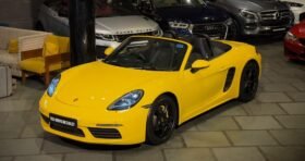 Porsche 718 Boxster | Racing Yellow