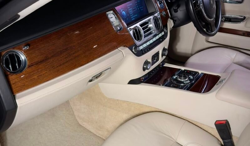 
								Rolls-Royce Ghost | Dark Indigo full									