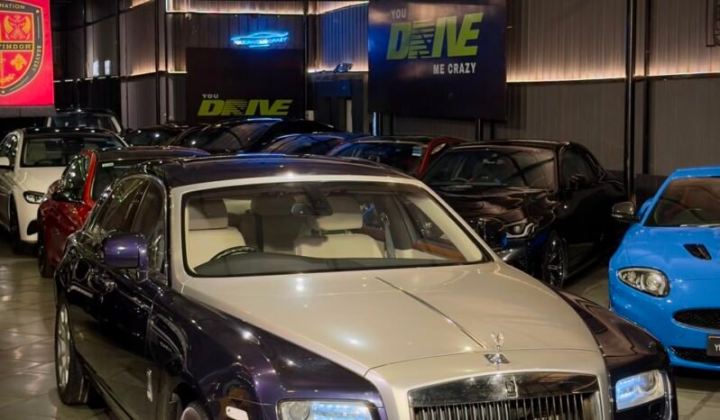 
								Rolls-Royce Ghost | Dark Indigo full									