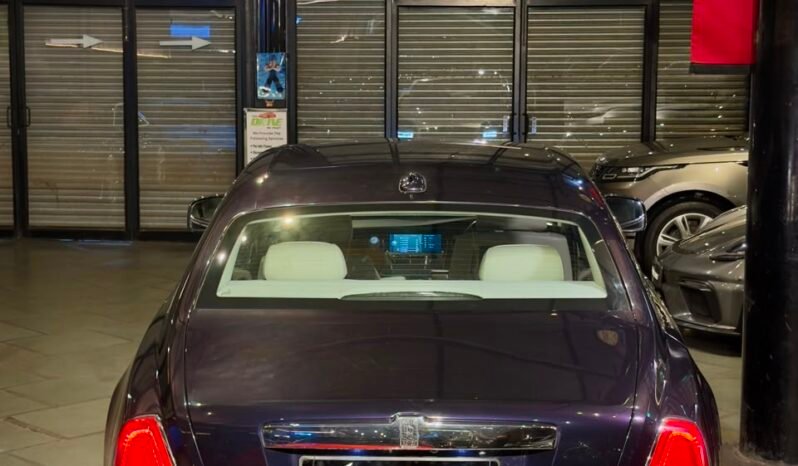
								Rolls-Royce Ghost | Dark Indigo full									