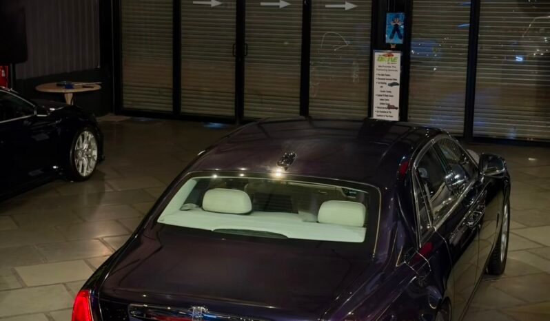 
								Rolls-Royce Ghost | Dark Indigo full									