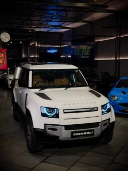 
										LAND ROVER DEFENDER HSE DYNAMIC full									