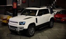 LAND ROVER DEFENDER HSE DYNAMIC