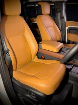 
										LAND ROVER DEFENDER HSE DYNAMIC full									